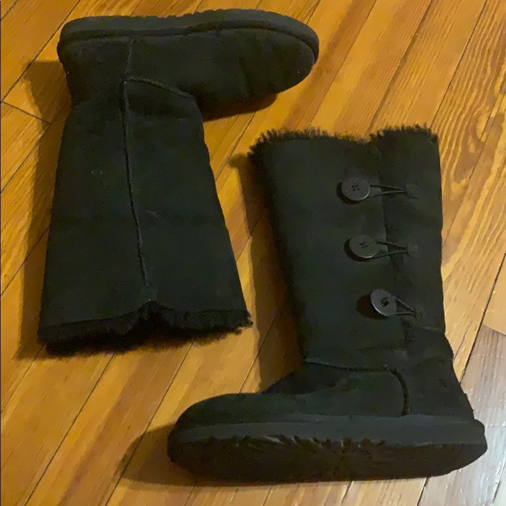 Black winter Ugg Boots women’s sz 9
